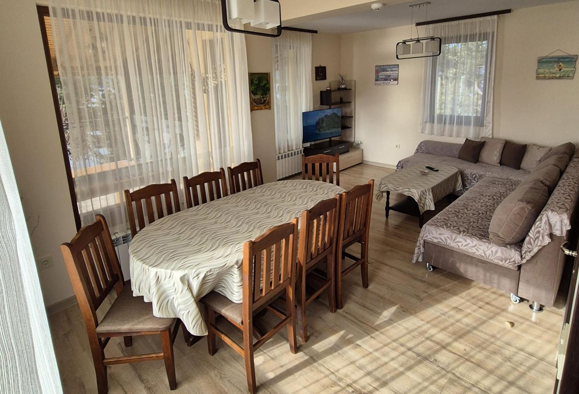 דוספאט Divna Guest House מראה חיצוני תמונה