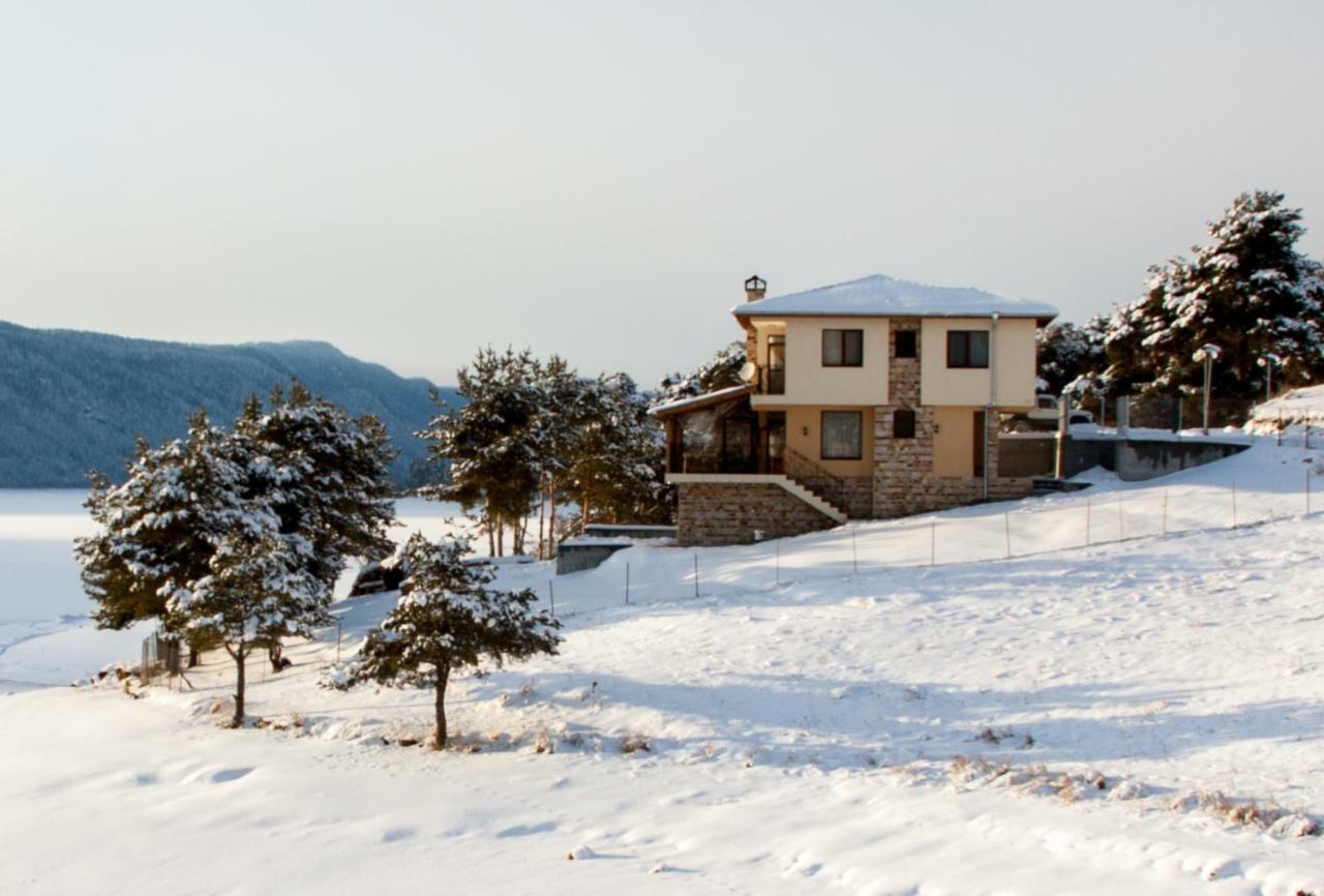 דוספאט Divna Guest House מראה חיצוני תמונה