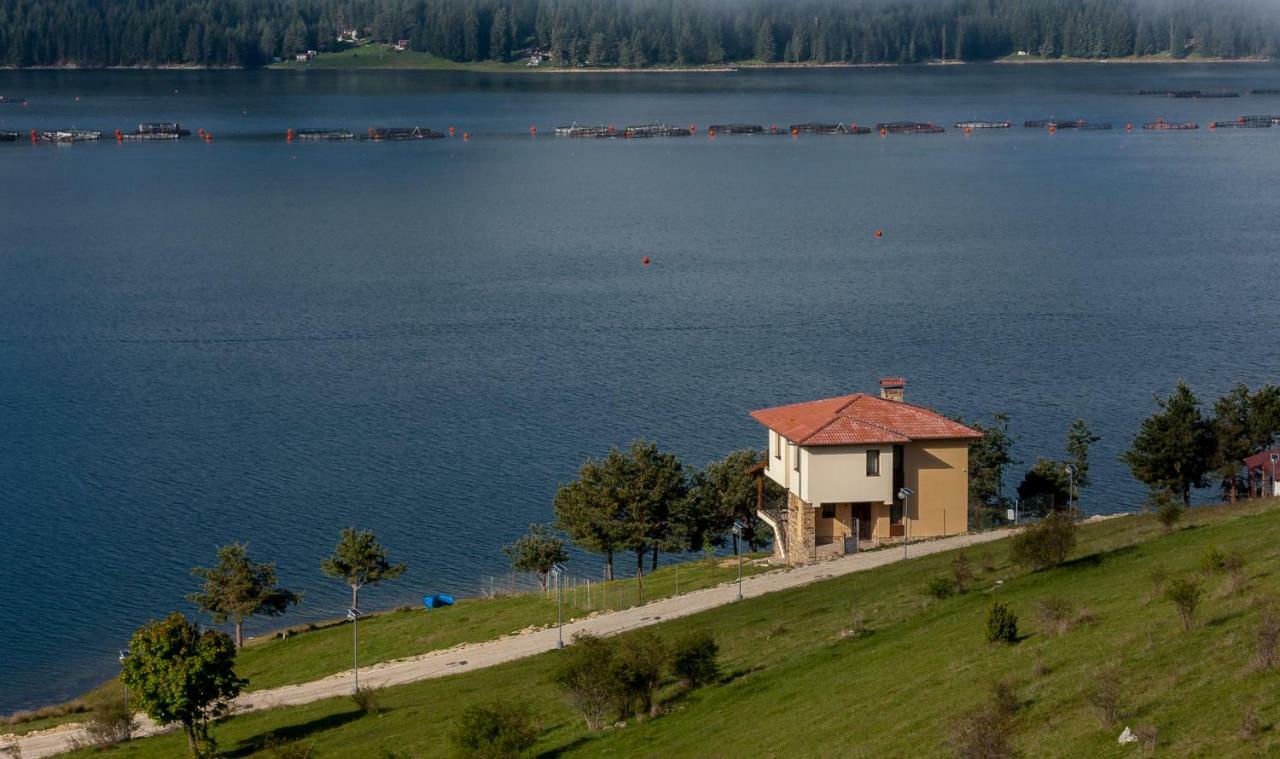 דוספאט Divna Guest House מראה חיצוני תמונה